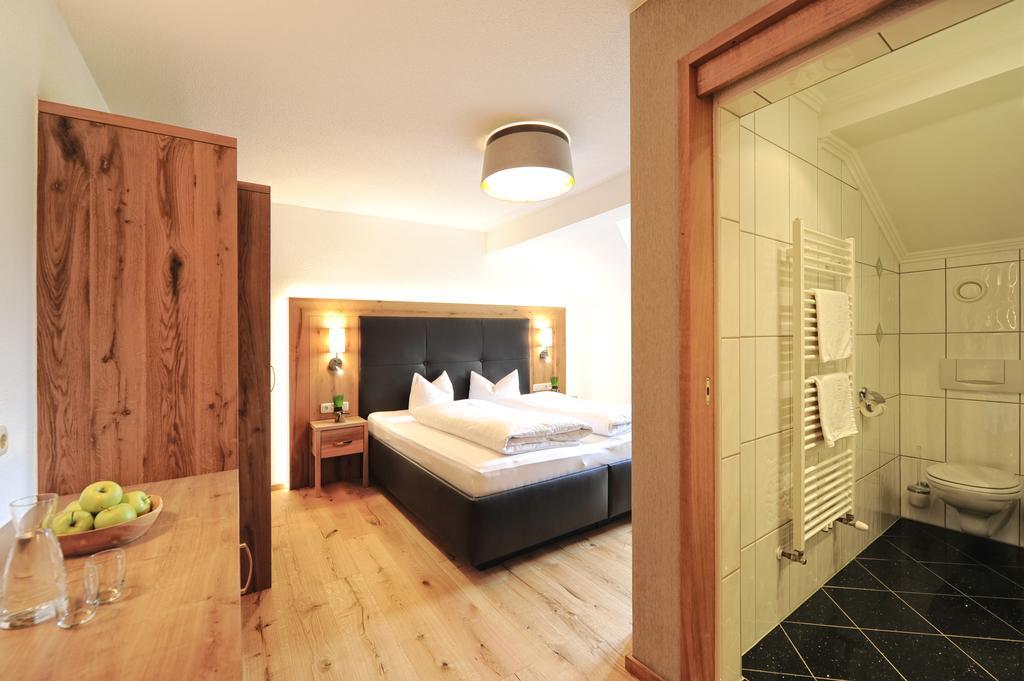 Hotel Verwall อิสชเกิล ภายนอก รูปภาพ